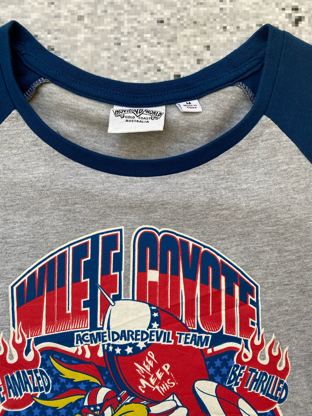 Warner Brother "Coyote" 3/4 Sleeve Tee
