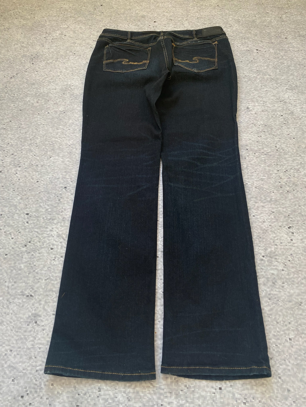 Silver Jeans  Aiko Low Waisted Straight Leg