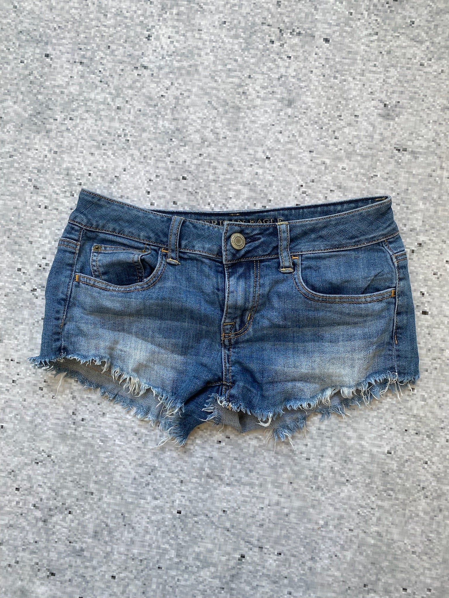 stretchy American Eagle lowrise microshorts