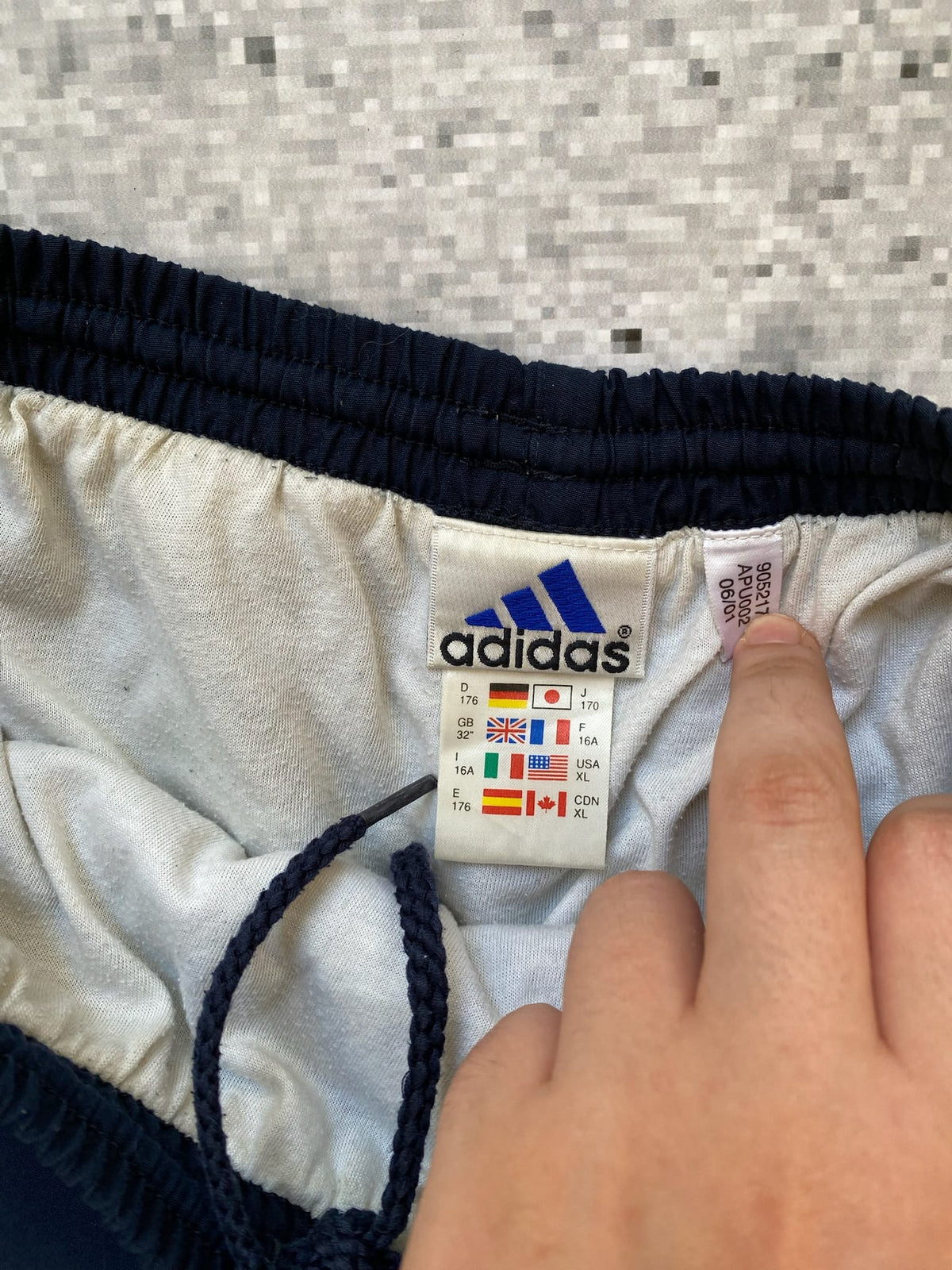 Adidas 90s Trackshorts