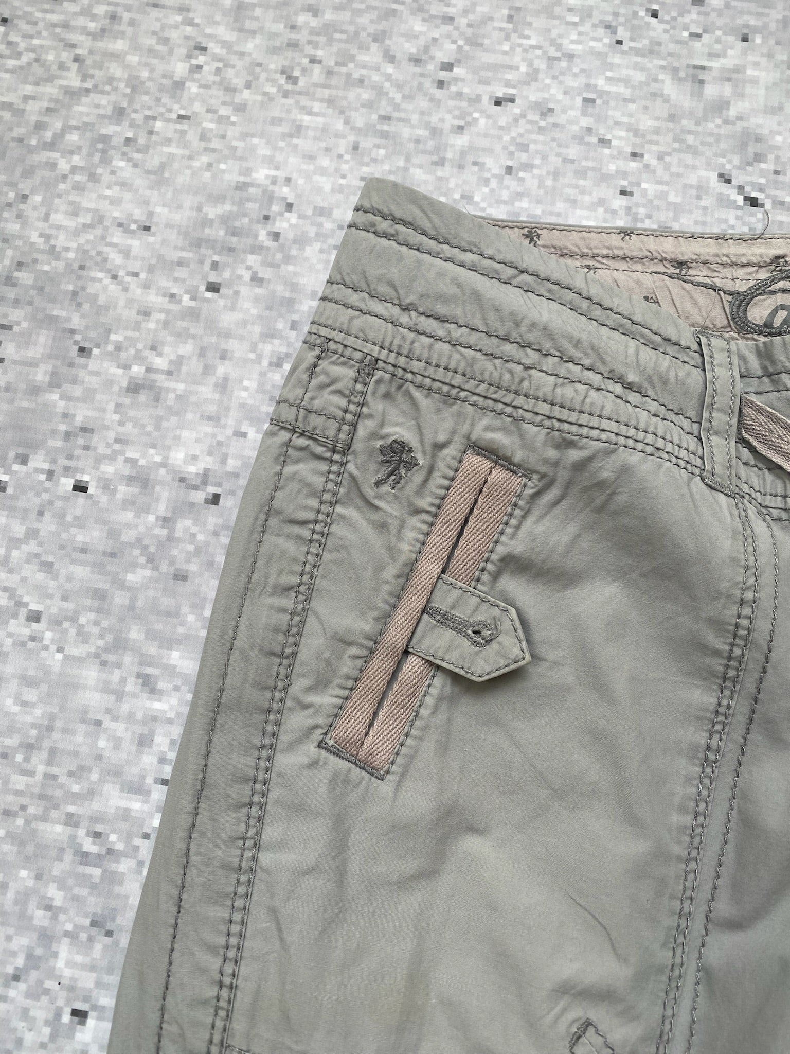 espirit gray low waisted cargo pants