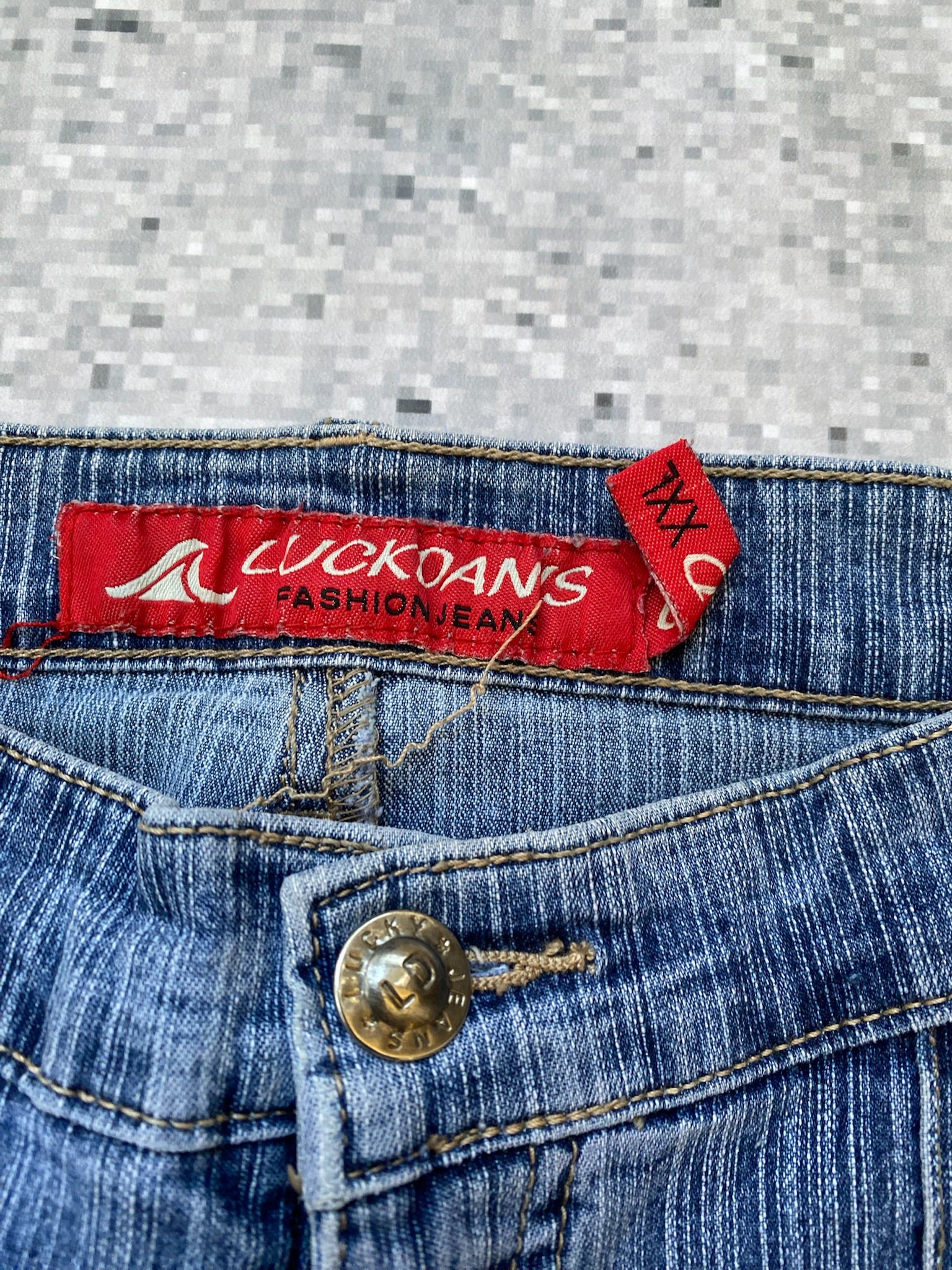 stretchy Low Waisted Flared Jeans