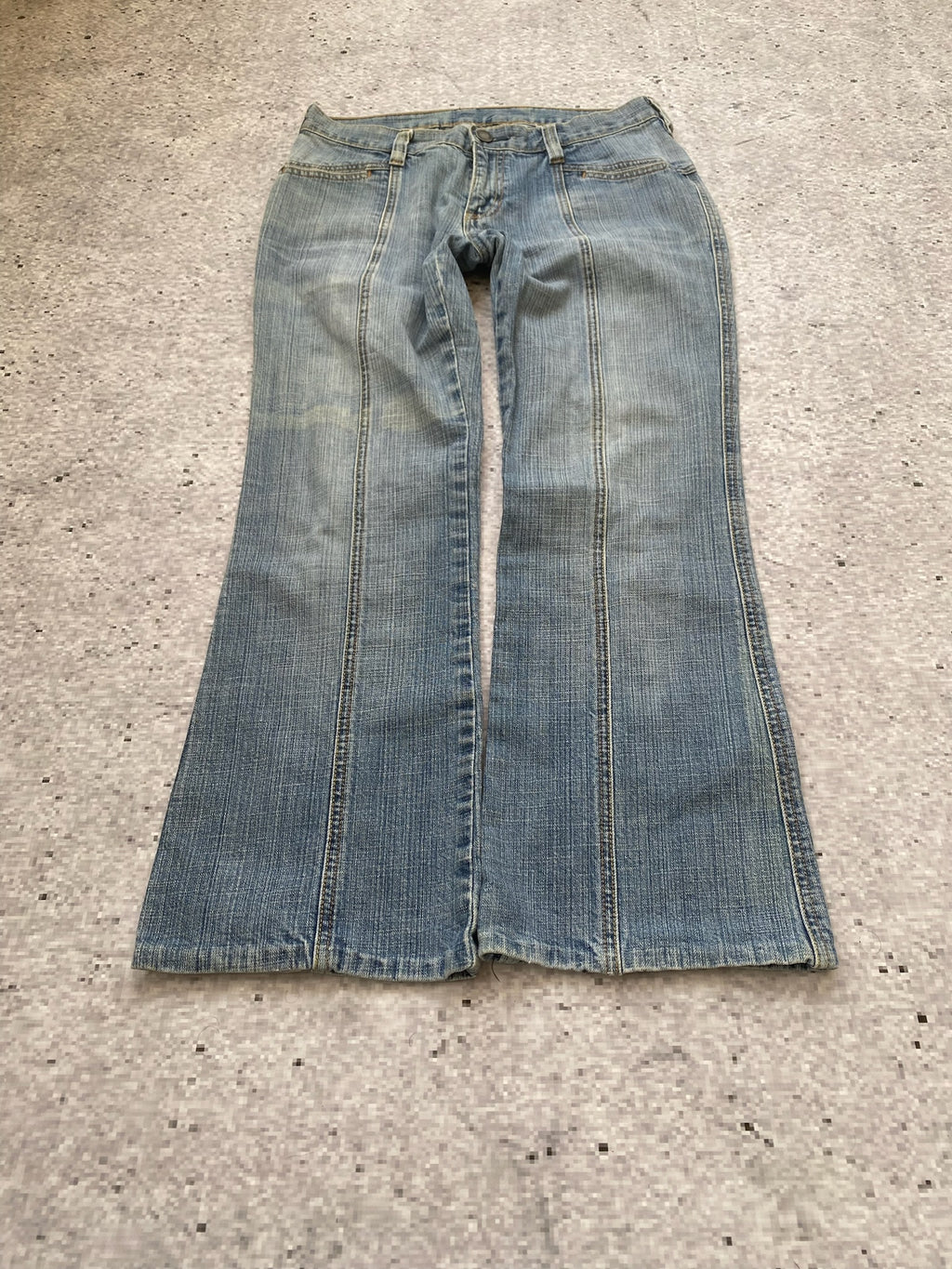 Low rise early 2000s GAP Bootcut Jeans