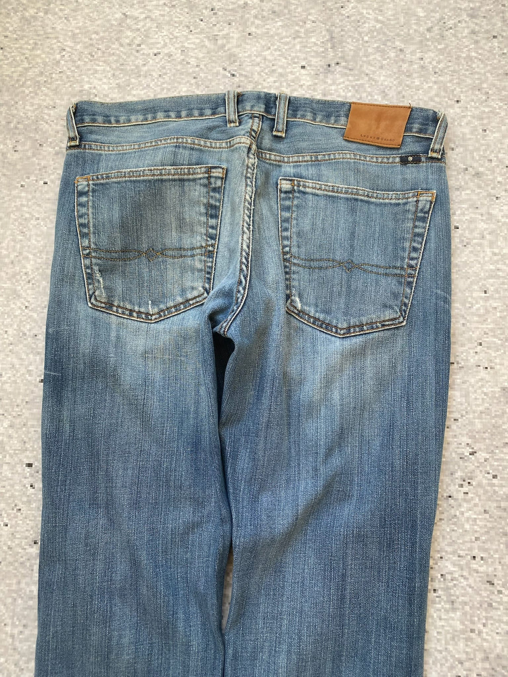 Lucky Brand Heritage Slim Jeans - 32US