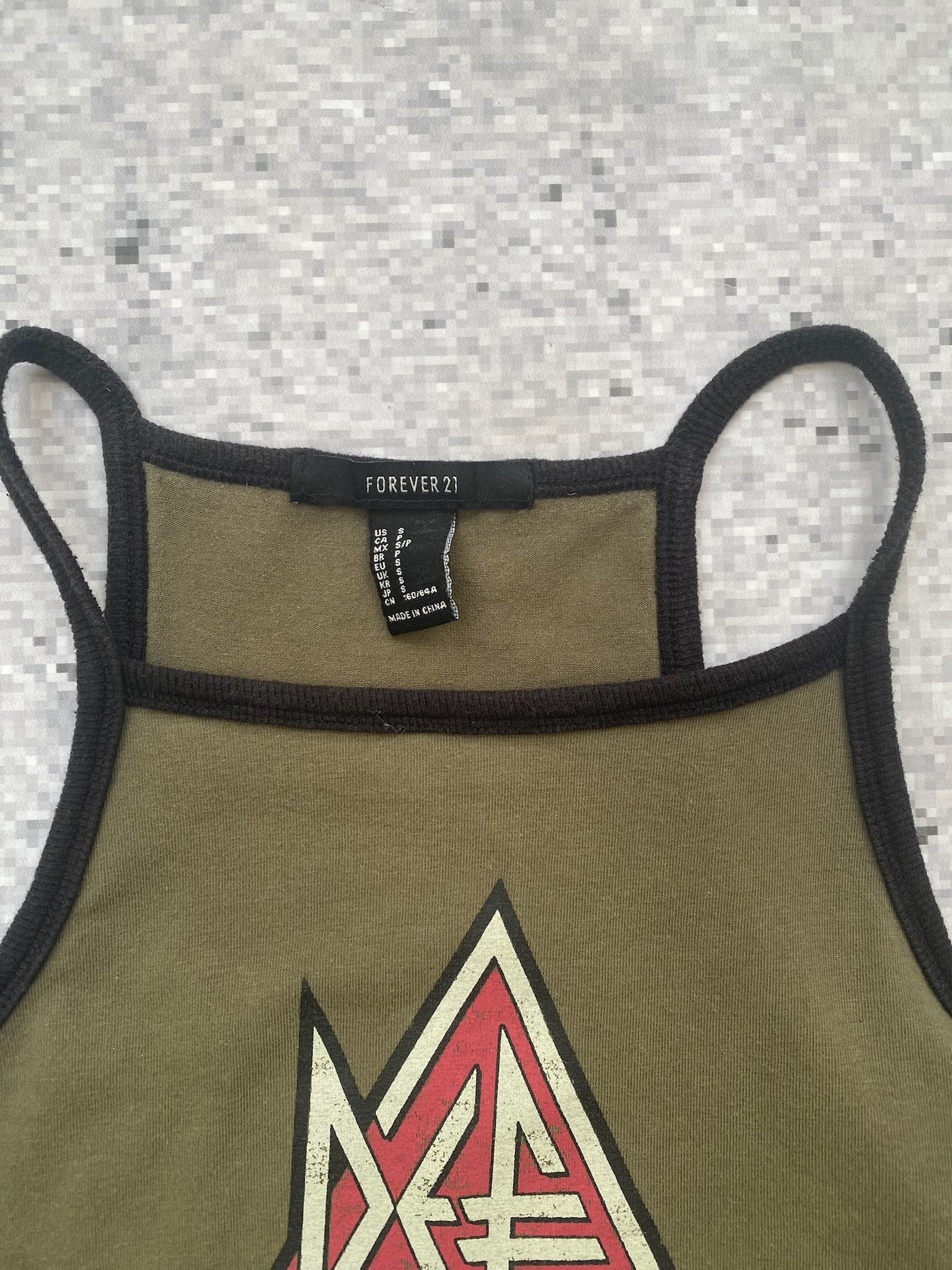 Forever 21 Def Leppard Crop Top
