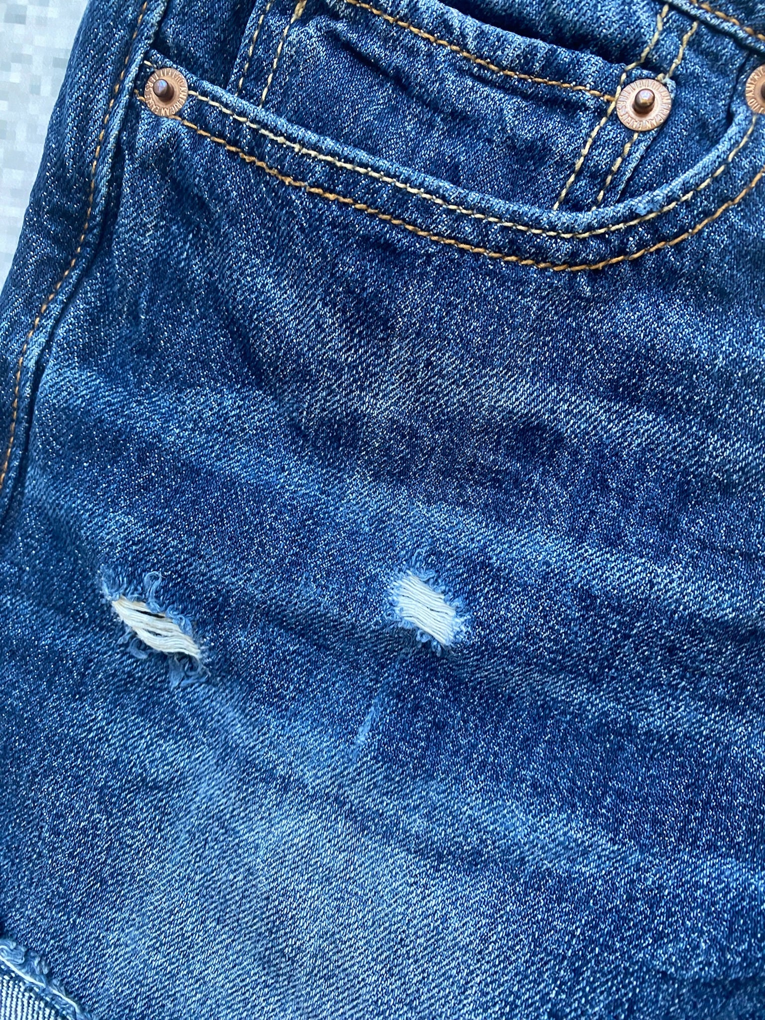 2000s American Eagle folded Shorts