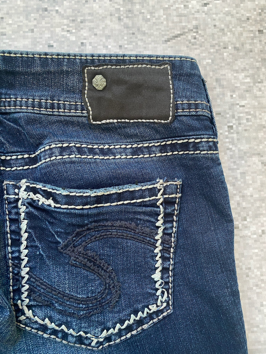 2000s Low Rise Bootcut Suki Silver Woman Jeans