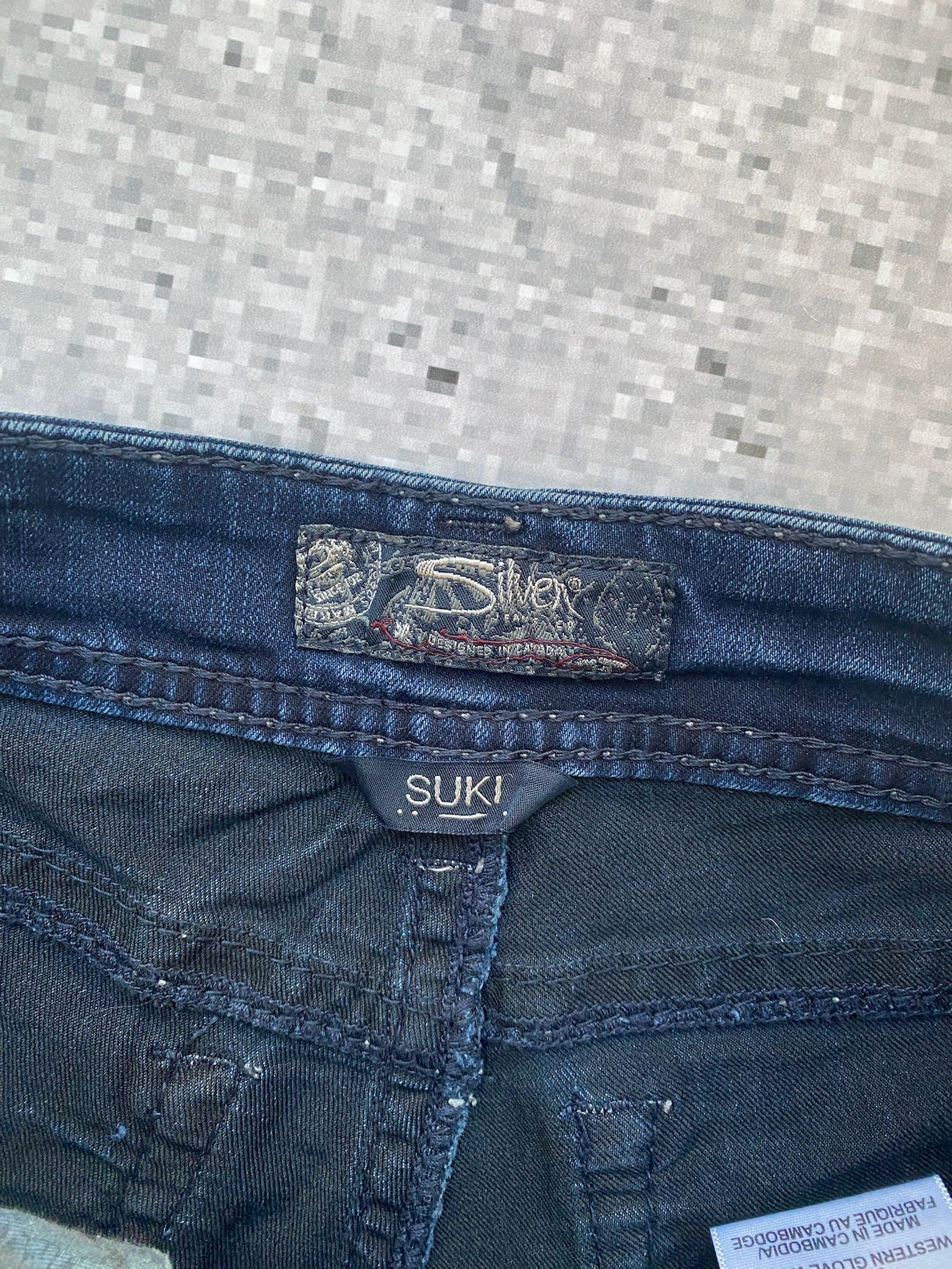 2000s Low Rise Bootcut Suki Silver Woman Jeans