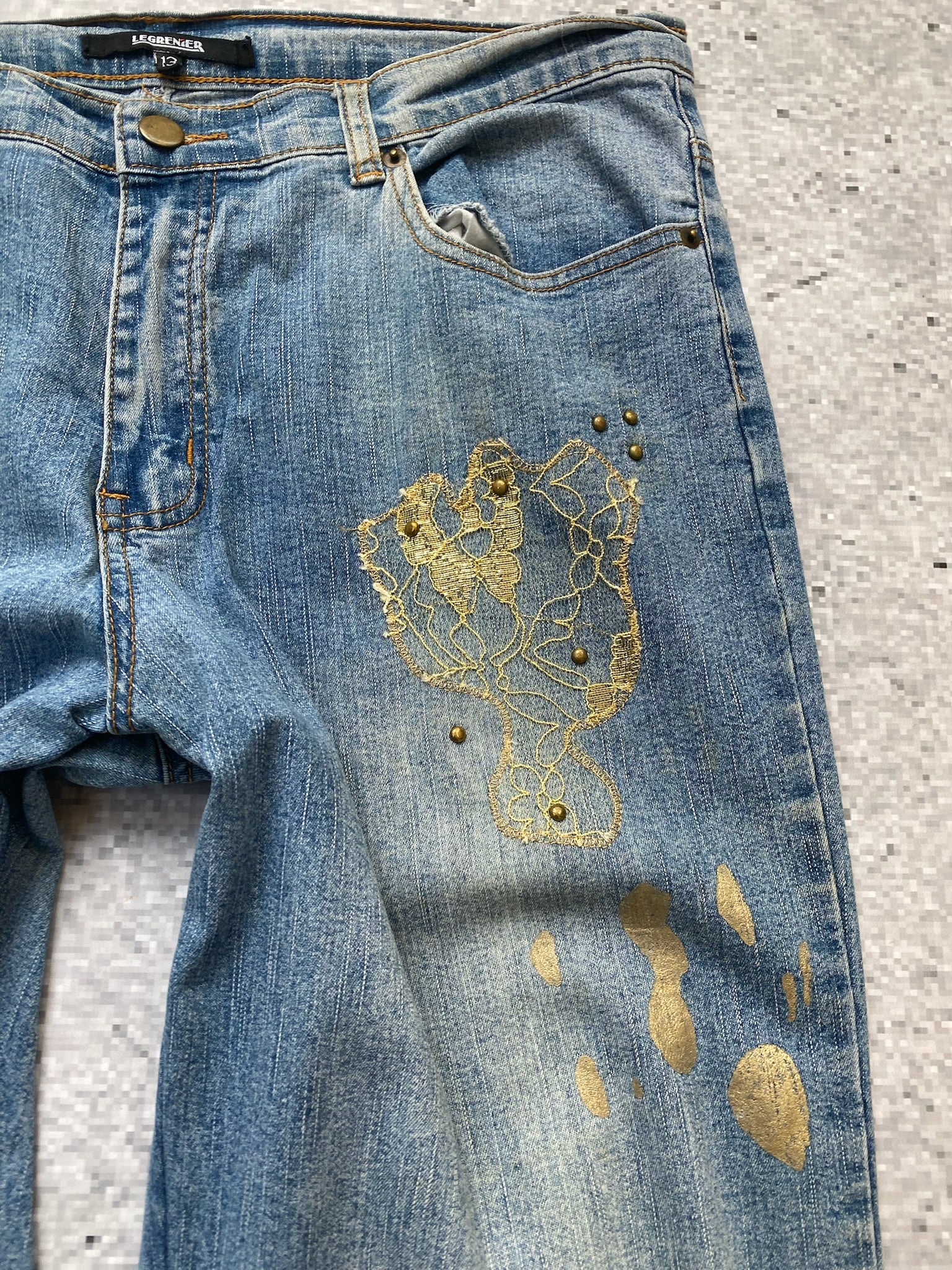 Tuscan style y2k low waisted bootcut jeans