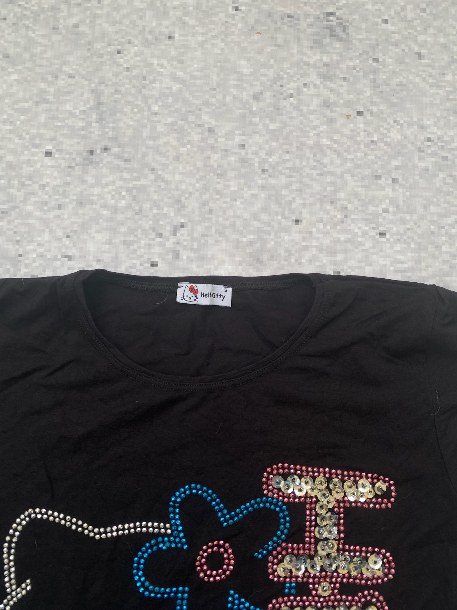 Hello Kitty 2000s Sequined scene top