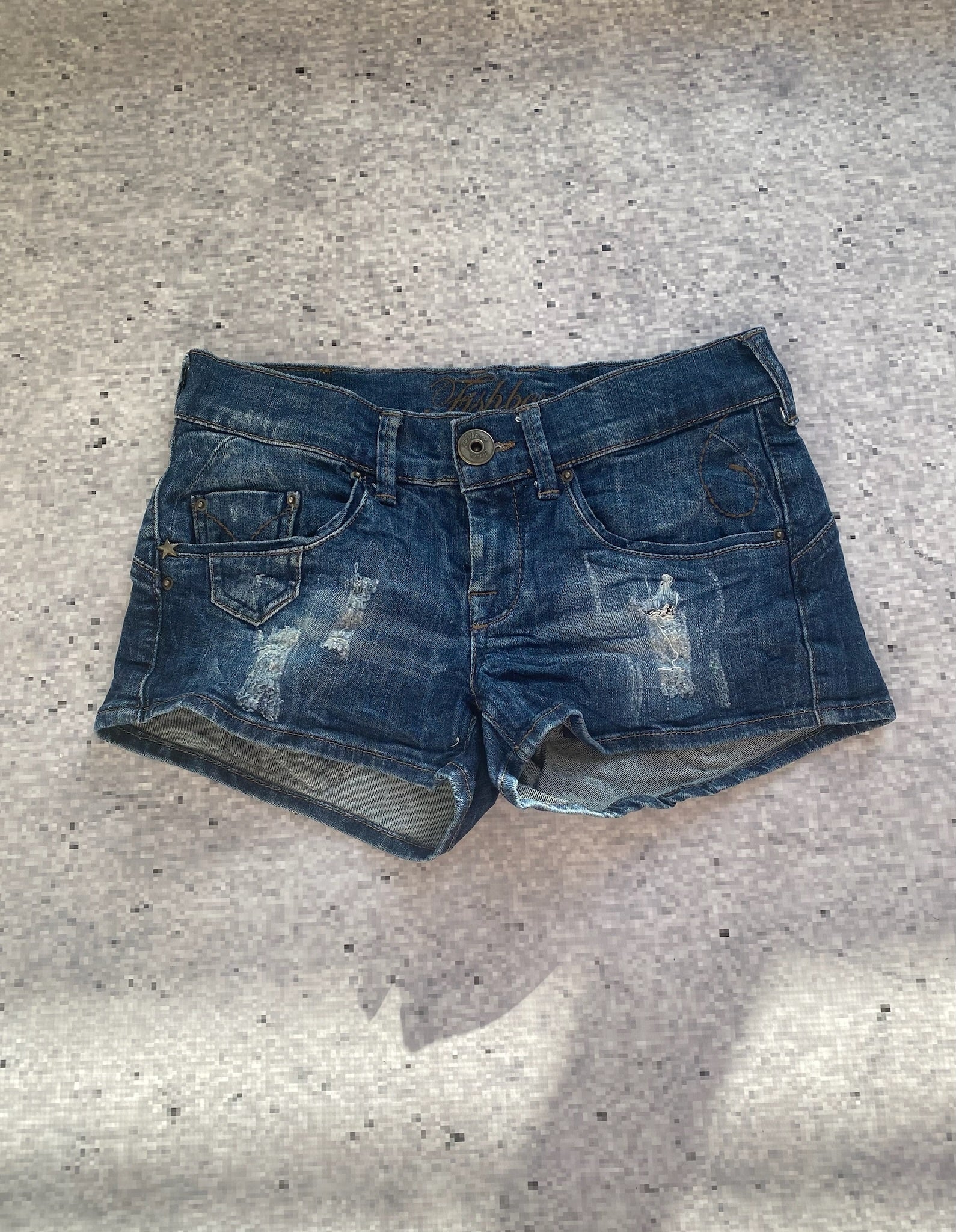 Fishbone grunge microshorts