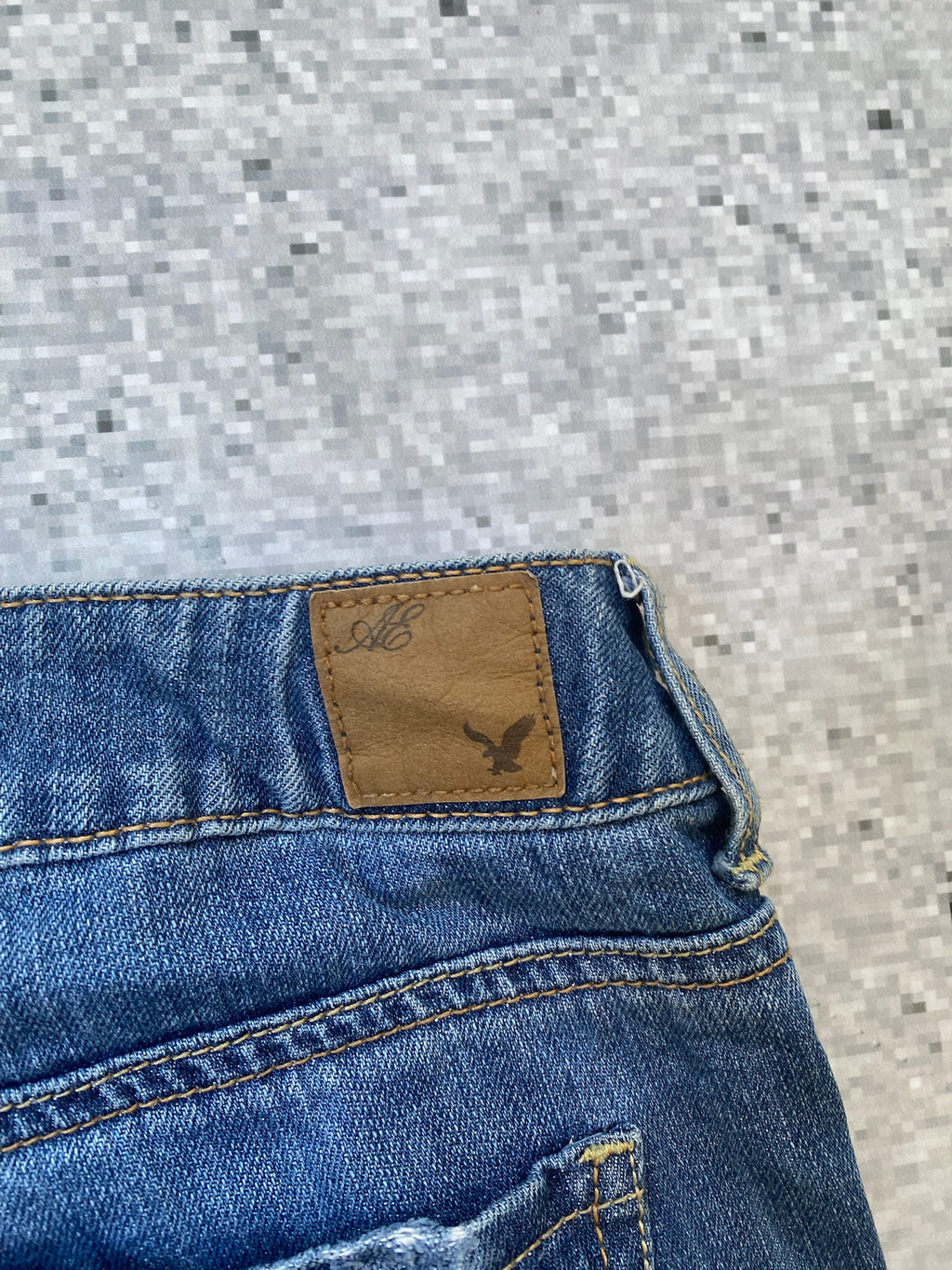 2000s American Eagle folded lowrise microshorts