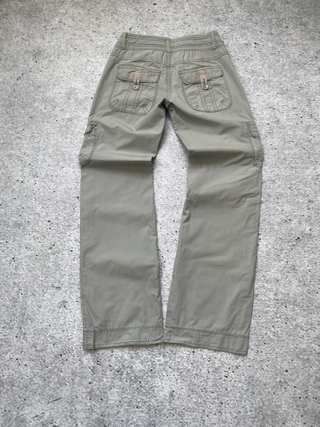 espirit gray low waisted cargo pants