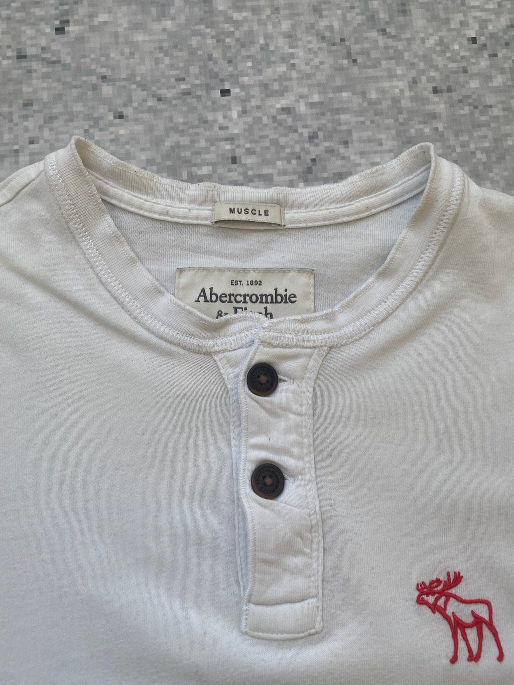Abercombie and Fitch Henley Muscle t-shirt Abercrombie & Fitch