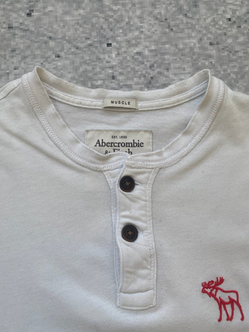 Abercombie and Fitch Henley Muscle t-shirt Abercrombie & Fitch