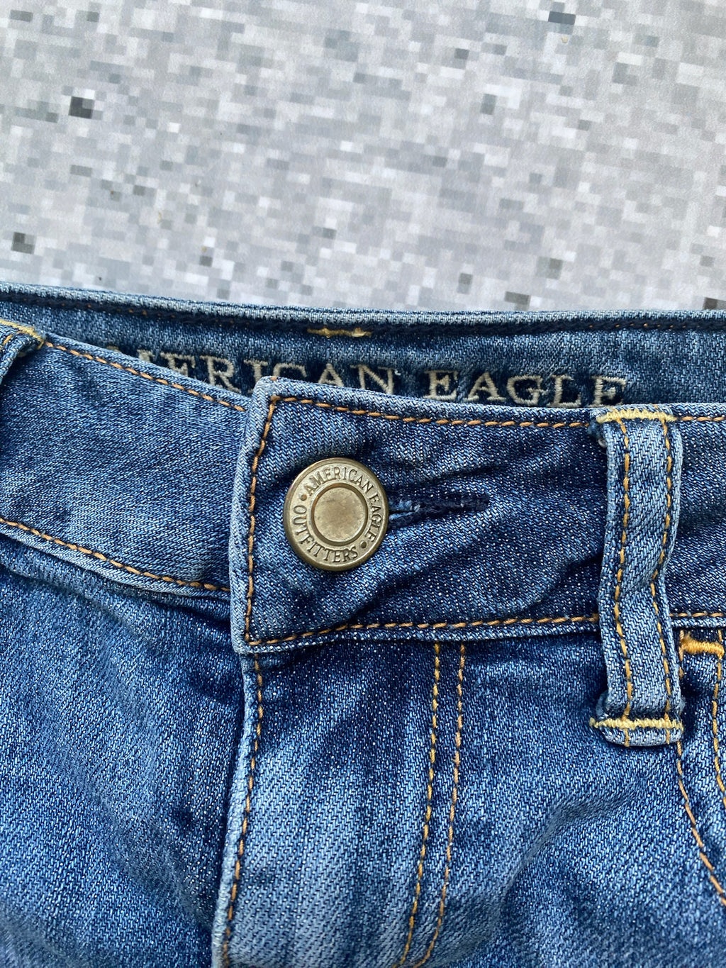 stretchy American Eagle lowrise microshorts