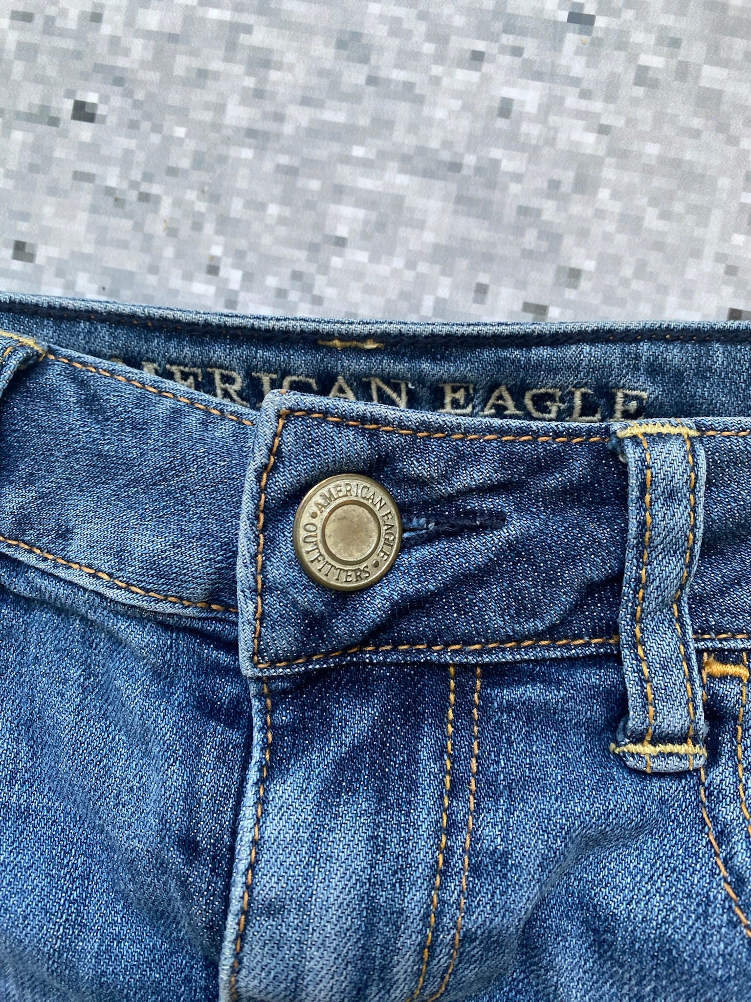 stretchy American Eagle lowrise microshorts
