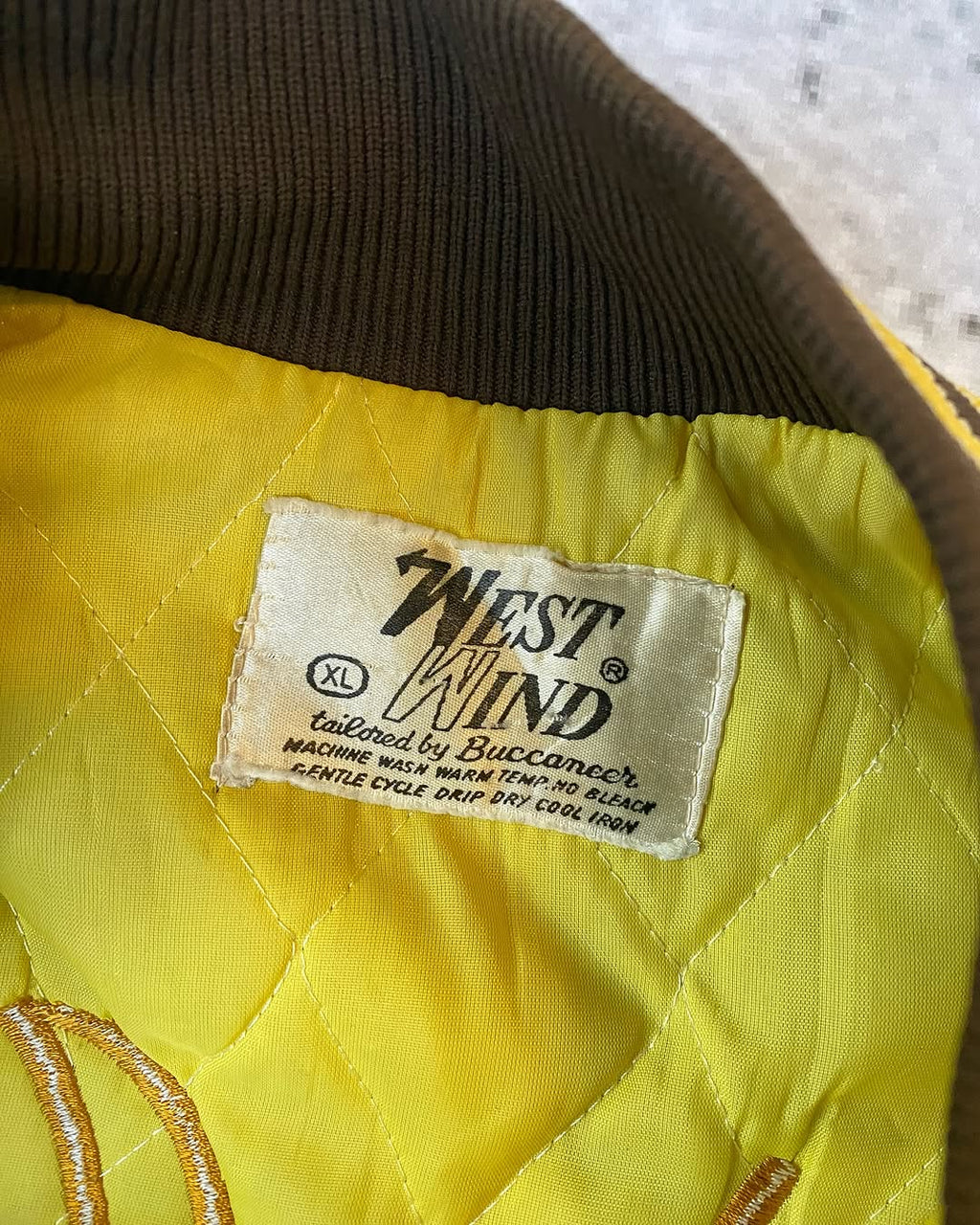 Vintage Fisherman Patch Winter Bomber Jacket  ⚡️ — image 3