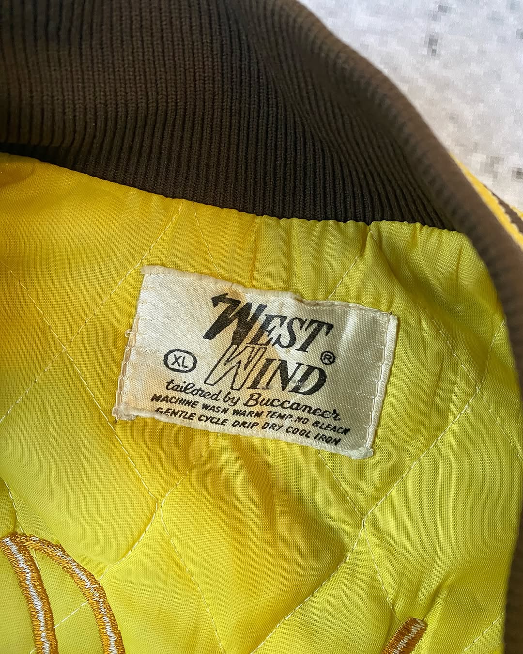 Vintage Fisherman Patch Winter Bomber Jacket  ⚡️ — image 3