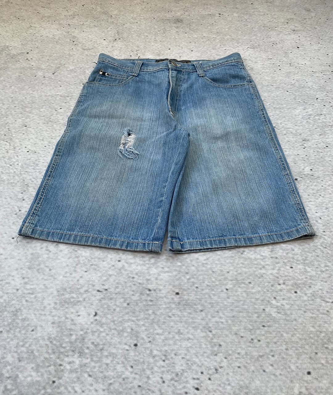 Available Kunty SouthPole Jorts For The Girlies for 20$ ⚡️