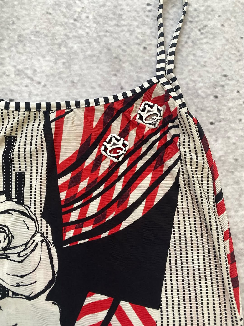 Insane Save The Queen Y2k Top  ⚡️ — image 3