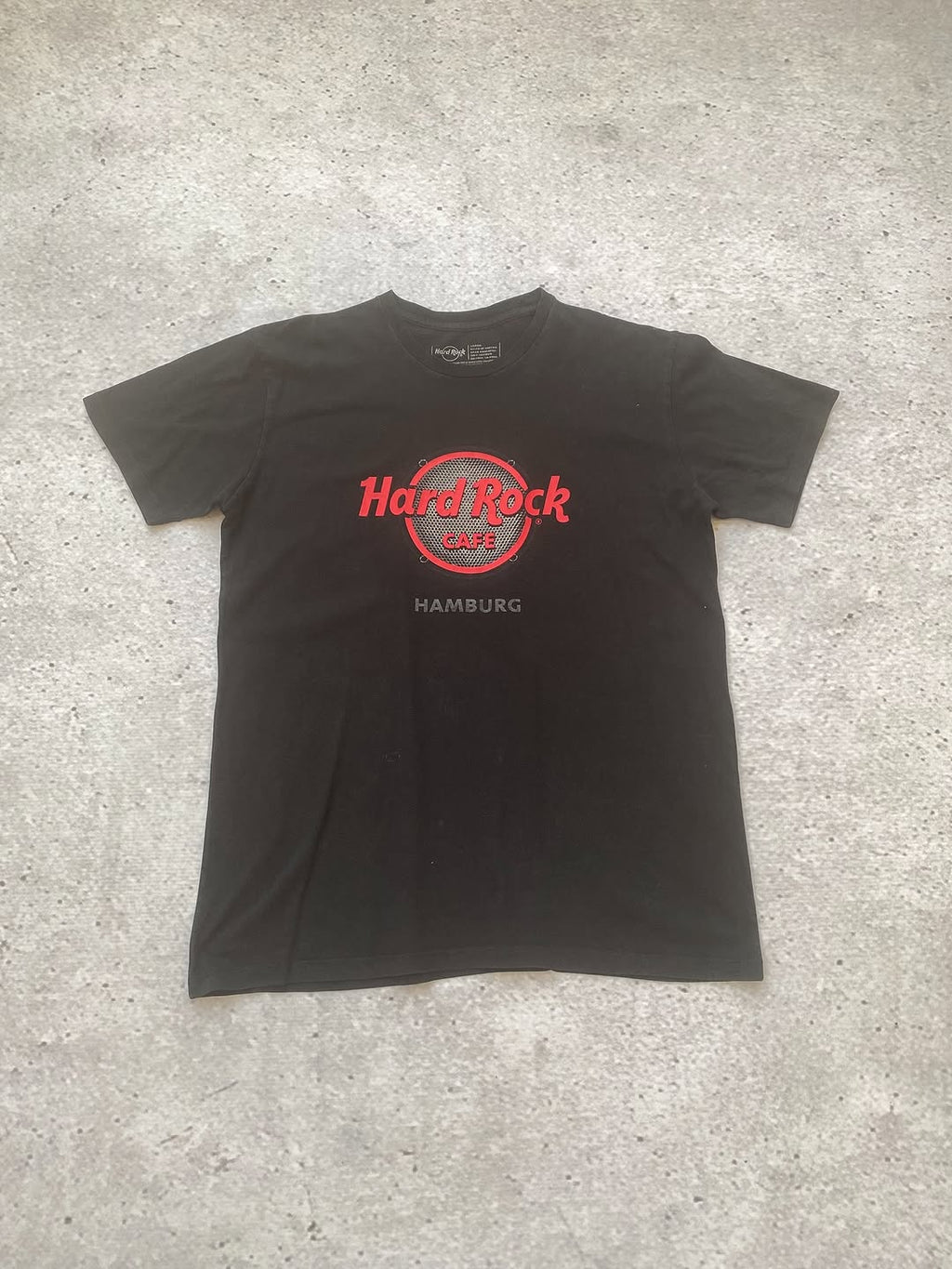 Hard Rock Cafe Tee for 25$ ⚡️