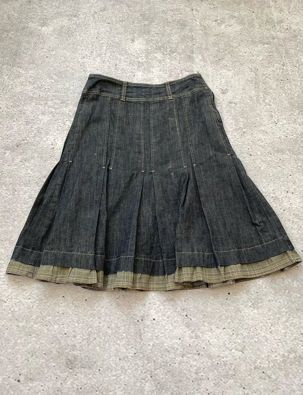 Underrated Jean Midi Skirt  ⚡️ — image 2