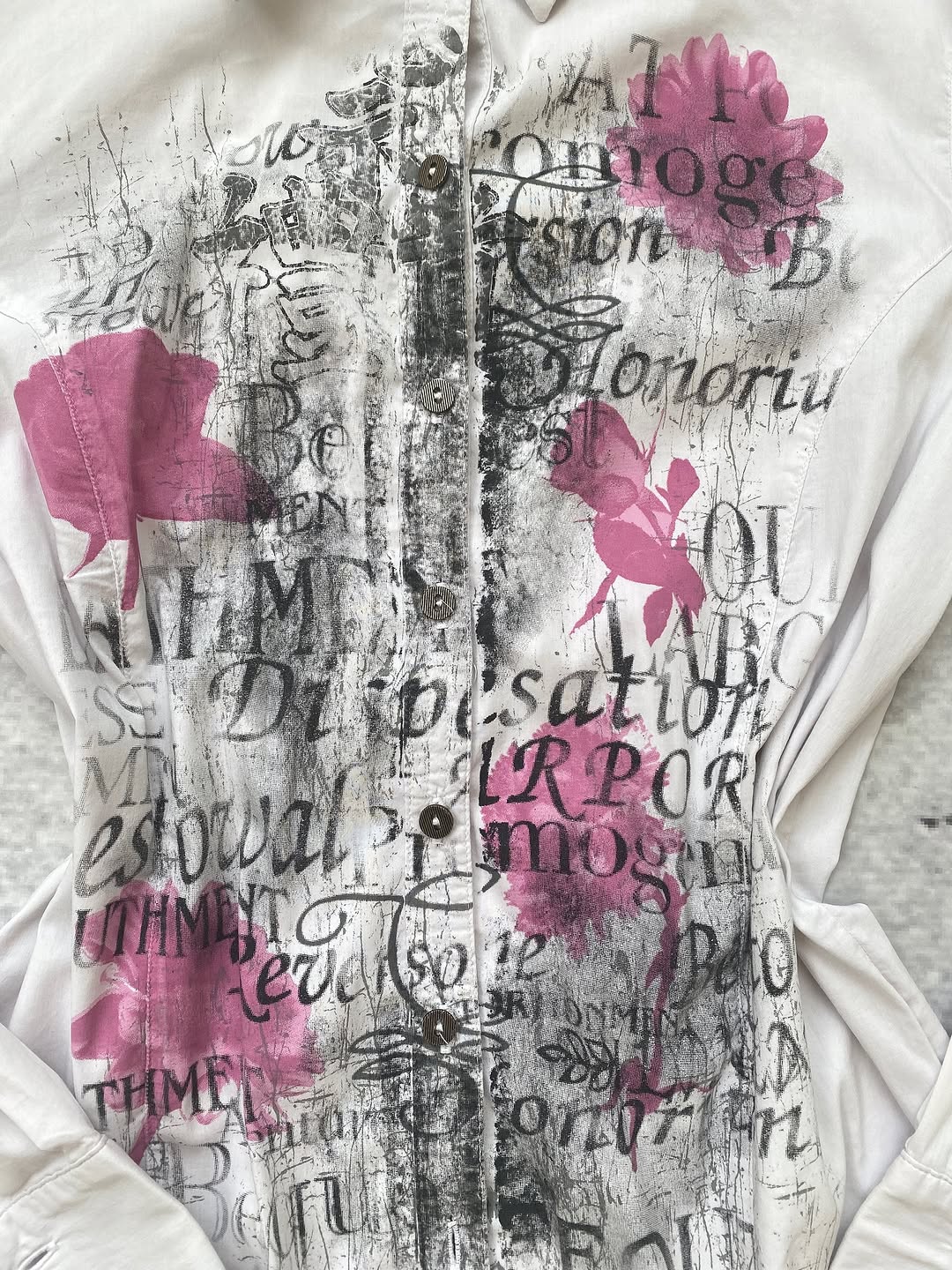 Y2k Button-Up Graphic Shirt  ⚡️ — image 3