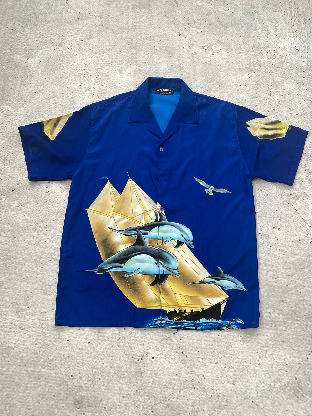 Cute Dolphin Hawaiian Shirt for 25$ ⚡️