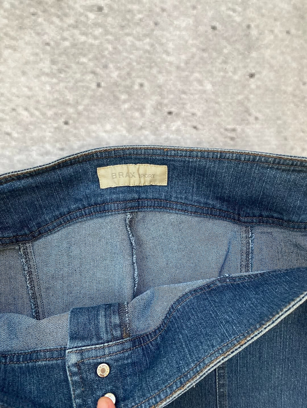 High Waist Y2k Embroidered Jeans For The Girlies With Thin W — image 4