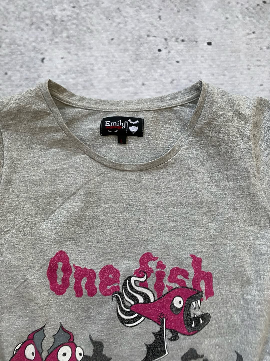 No Fish 🐟 Glitter Tee  ⚡️ — image 3