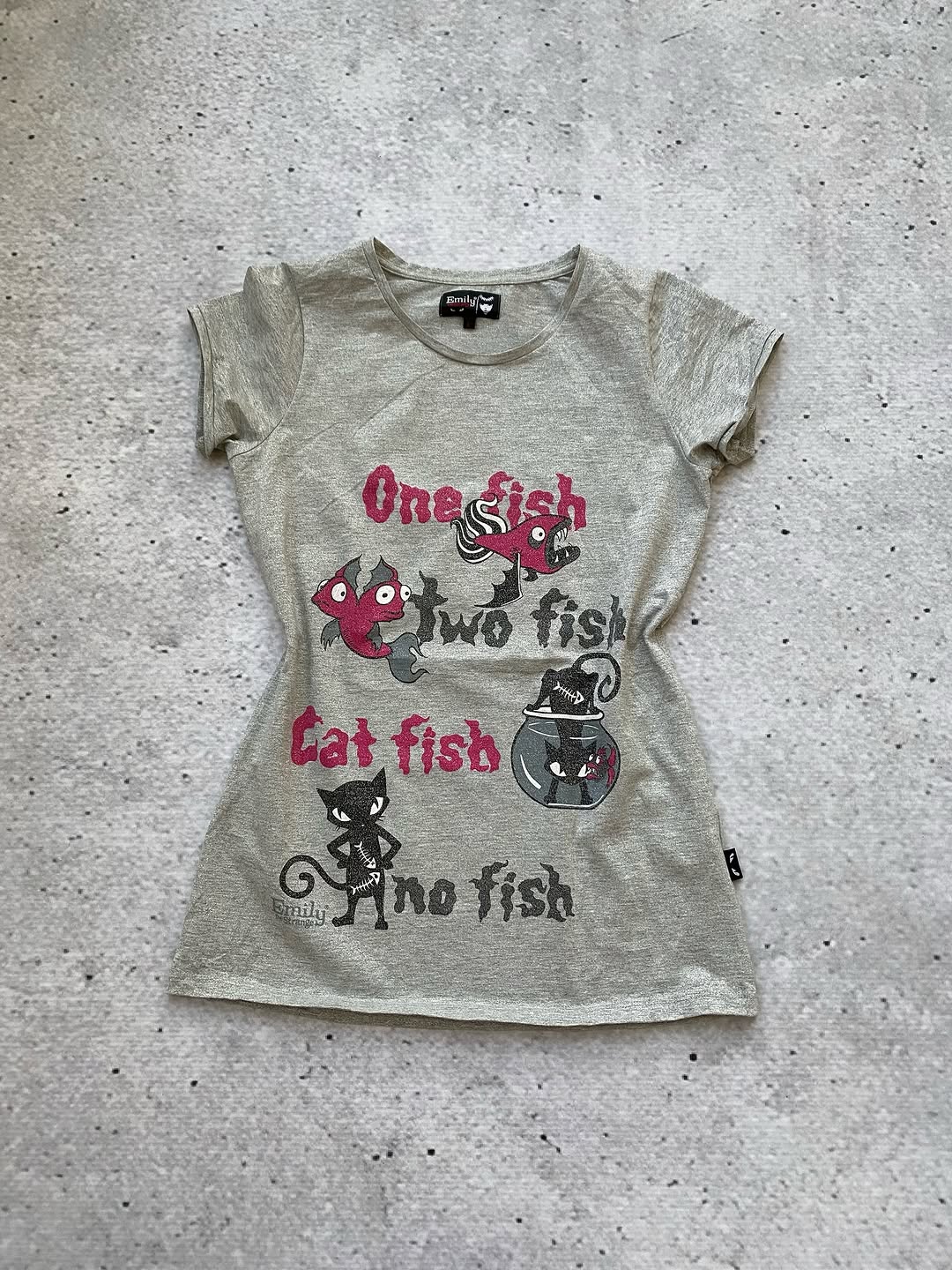 No Fish 🐟 Glitter Tee for 22$ ⚡️