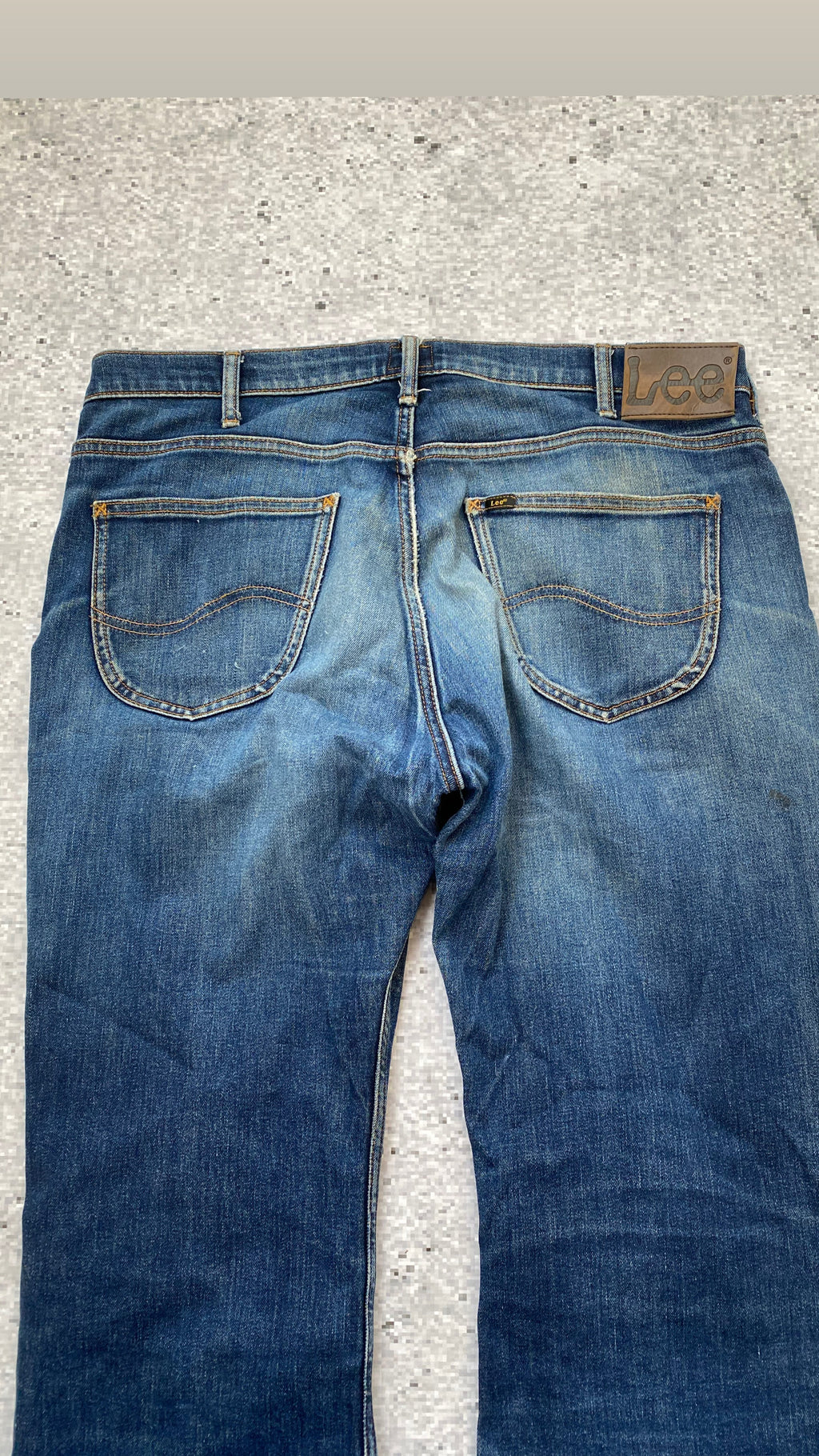 2000s Lee DENVER distressed stretchy bootcut jeans