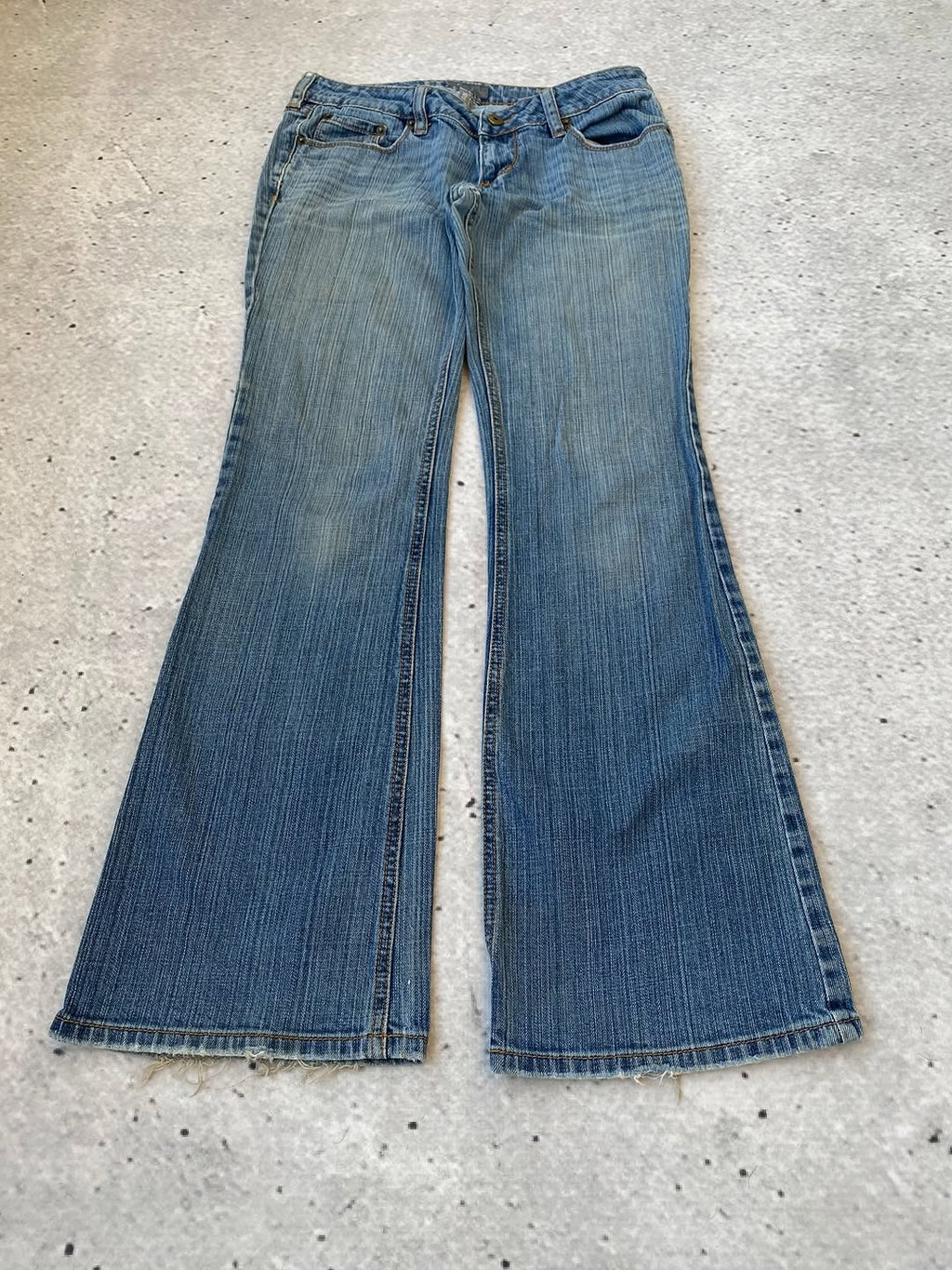 Kunty Y2k Embroidered Star Pocket Detail Jeans  ⚡️ — image 2