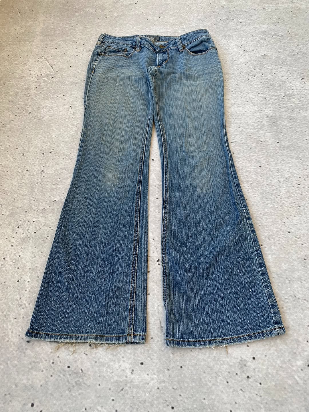 Kunty Y2k Embroidered Star Pocket Detail Jeans  ⚡️ — image 6