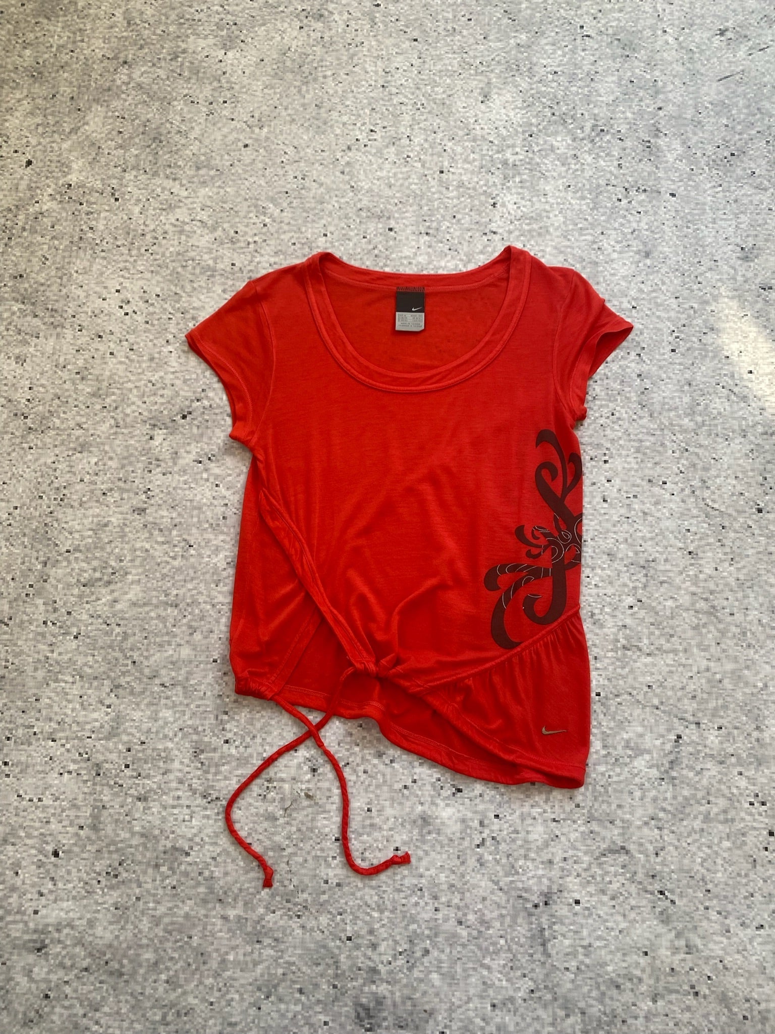 2000s Nike Red Top