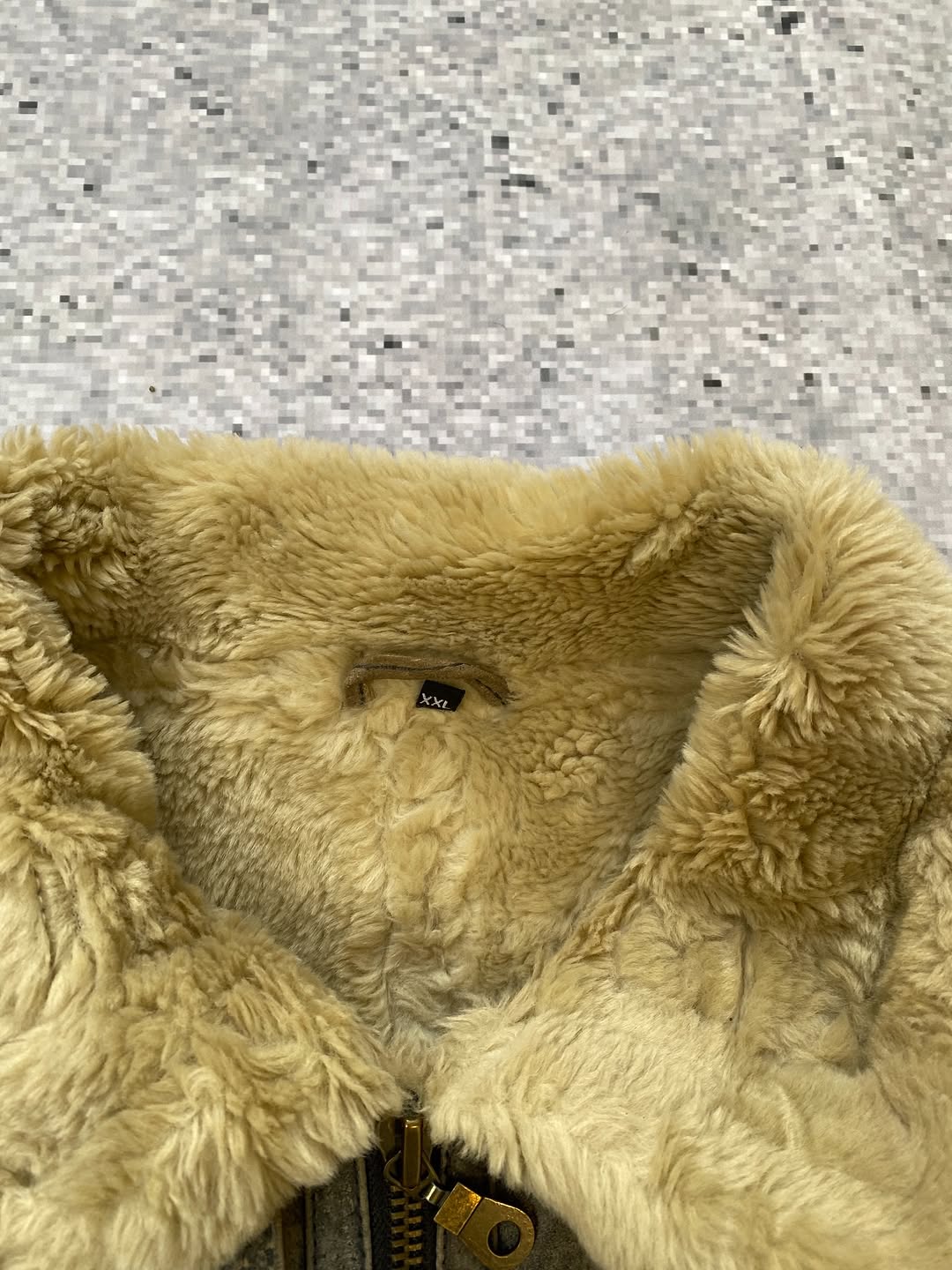 Resident Evil 4 Leon Kennedy Inspired Fur-Lined Jacket for 4 — image 8