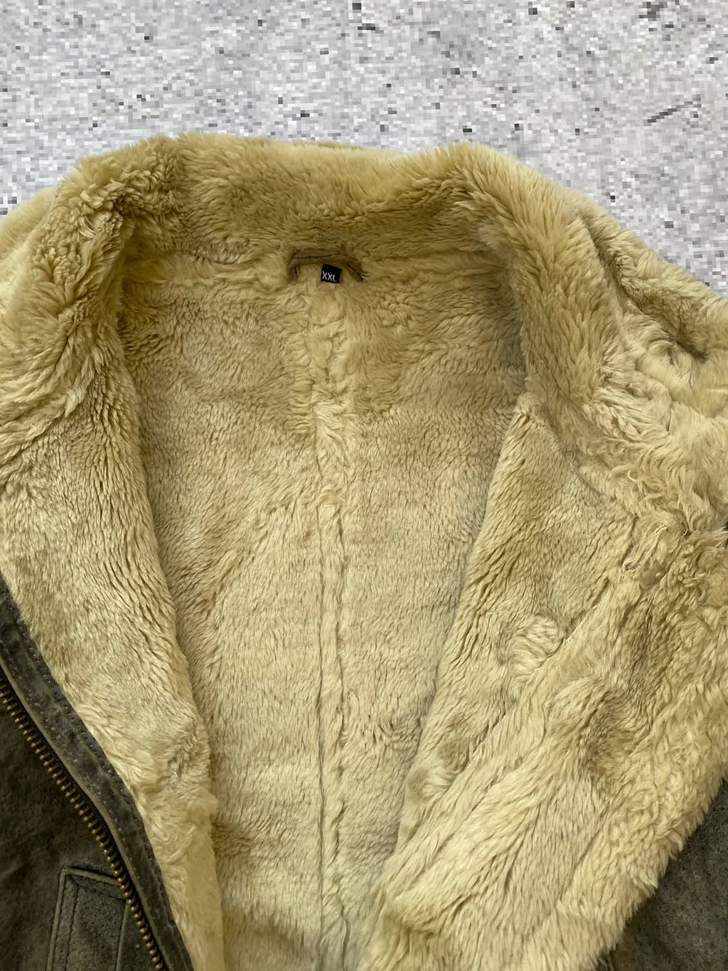 Resident Evil 4 Leon Kennedy Inspired Fur-Lined Jacket for 4 — image 6