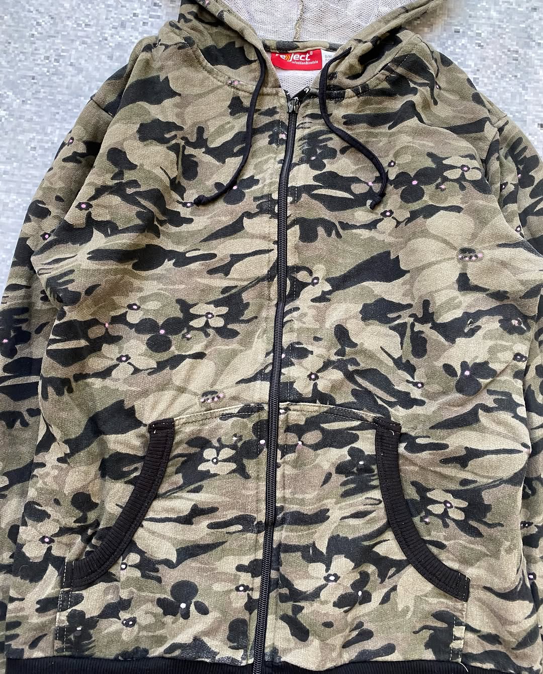 Y2k Camo Floral Cotton Zip-Up Hoodie for 27$ ⚡️ — image 2