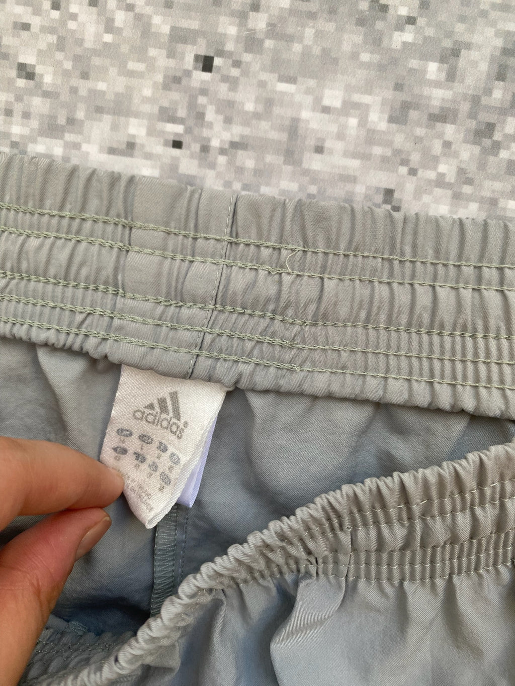 2000s Adidas Gray Capri/Long Shorts