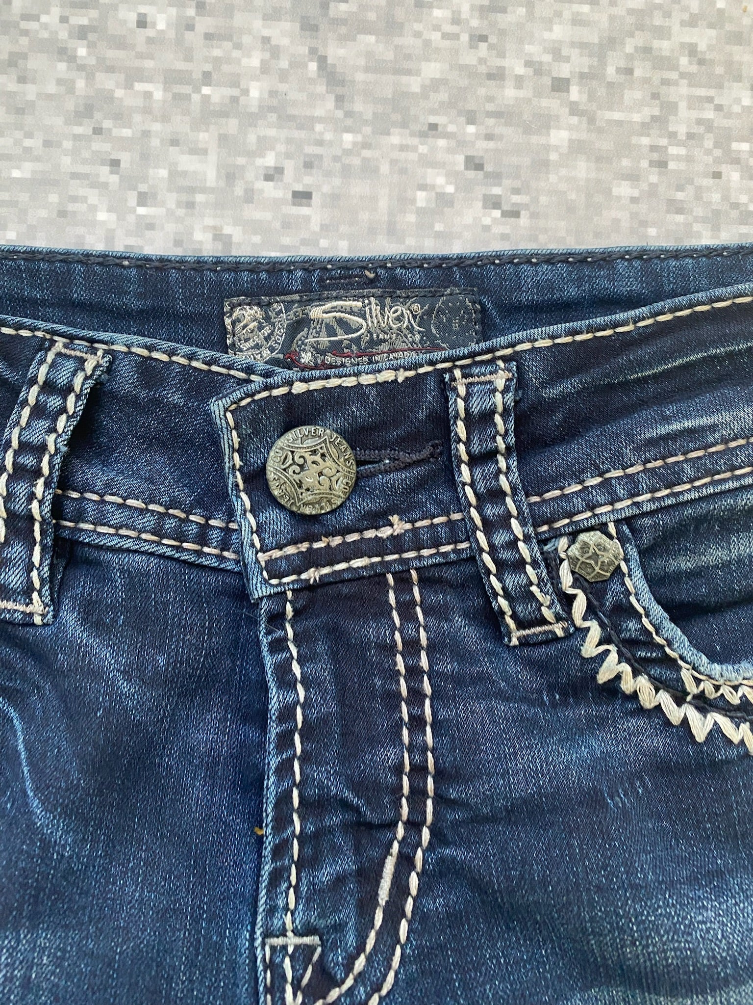 2000s Low Rise Bootcut Suki Silver Woman Jeans