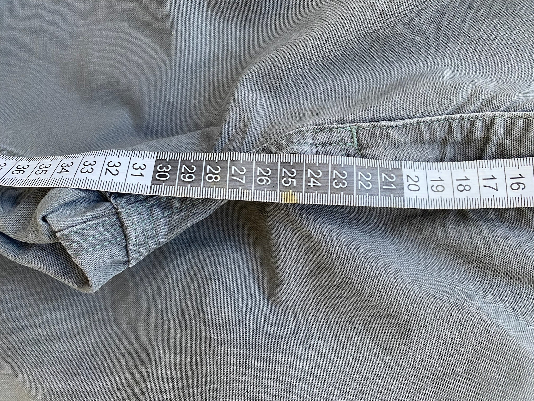 carhartt carpenter gray shorts