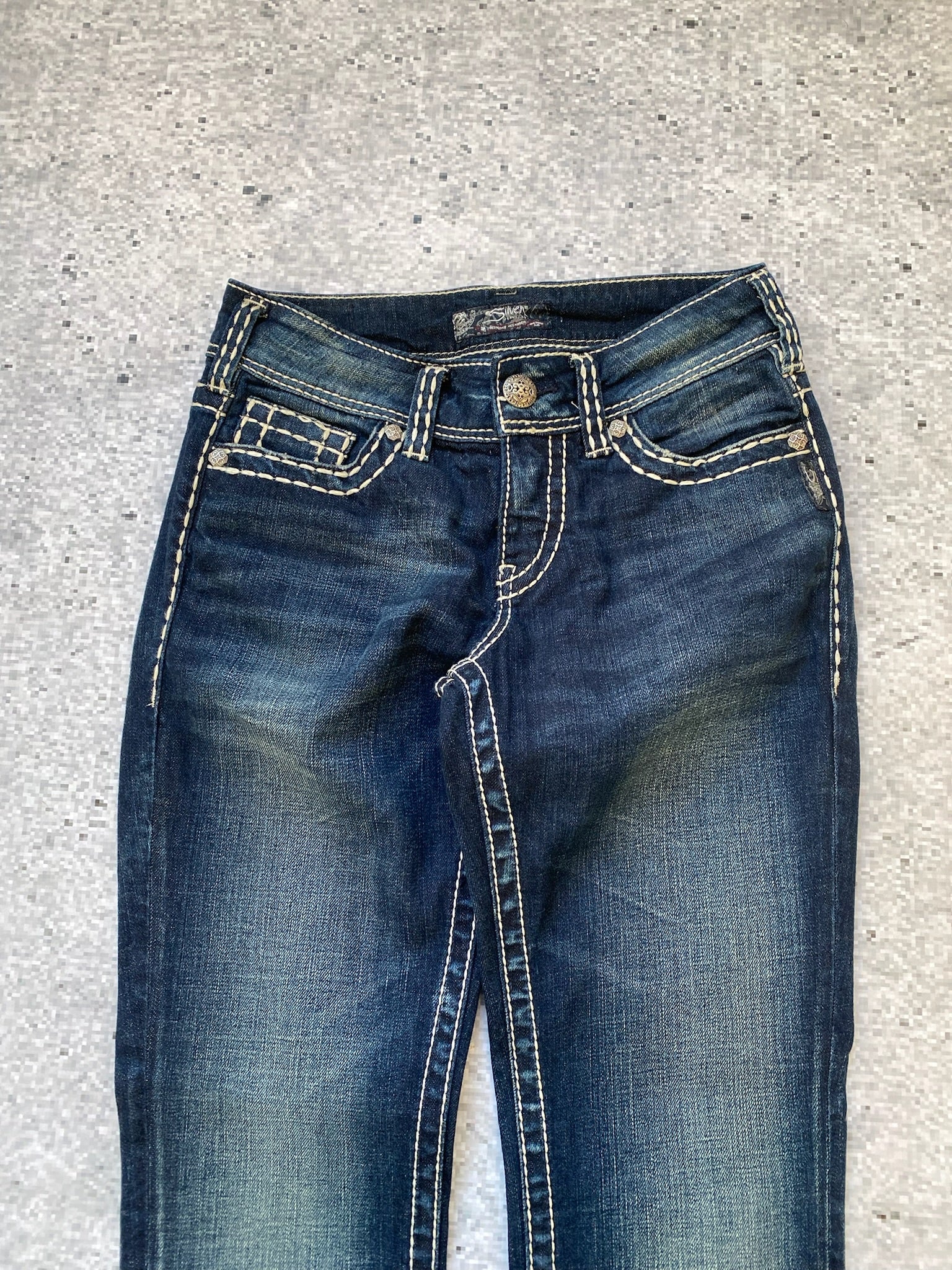 Silver Jeans Suki Straight Leg Low Rise Jeans