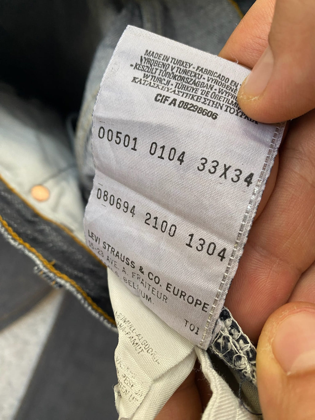 2000s Levi's 501 Straight Leg Jeans