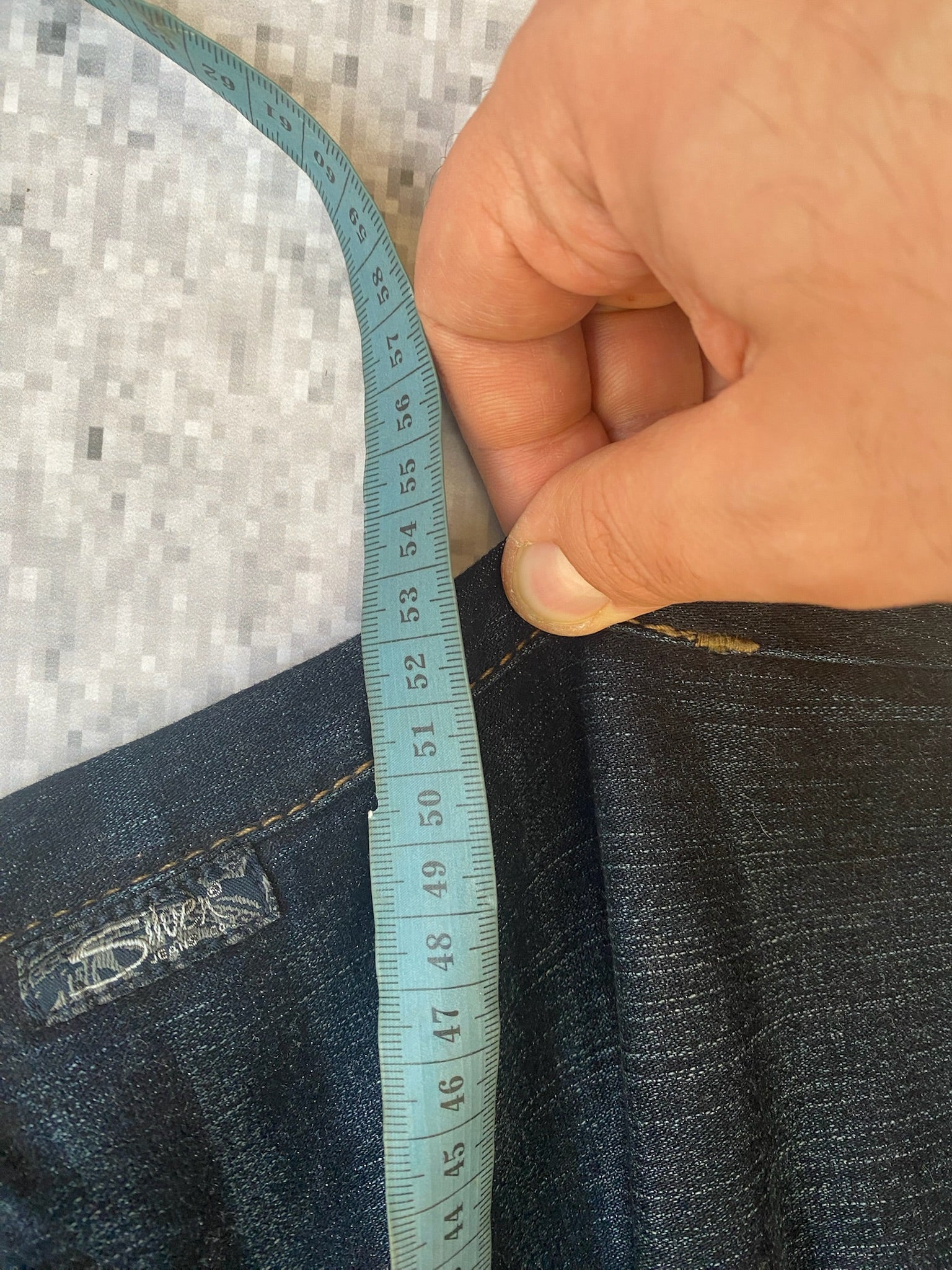 Silver Jeans  Aiko Low Waisted Straight Leg
