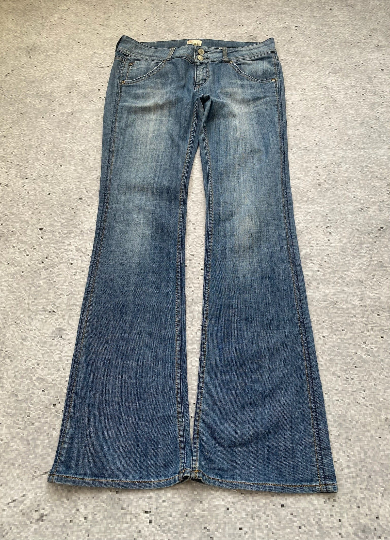 vintage arden b low waisted and bootcut jeans