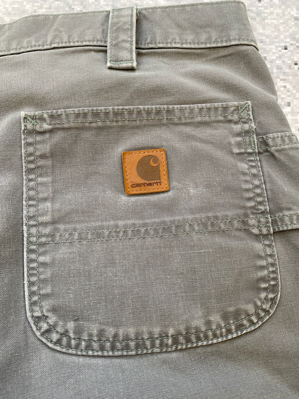 carhartt carpenter gray shorts