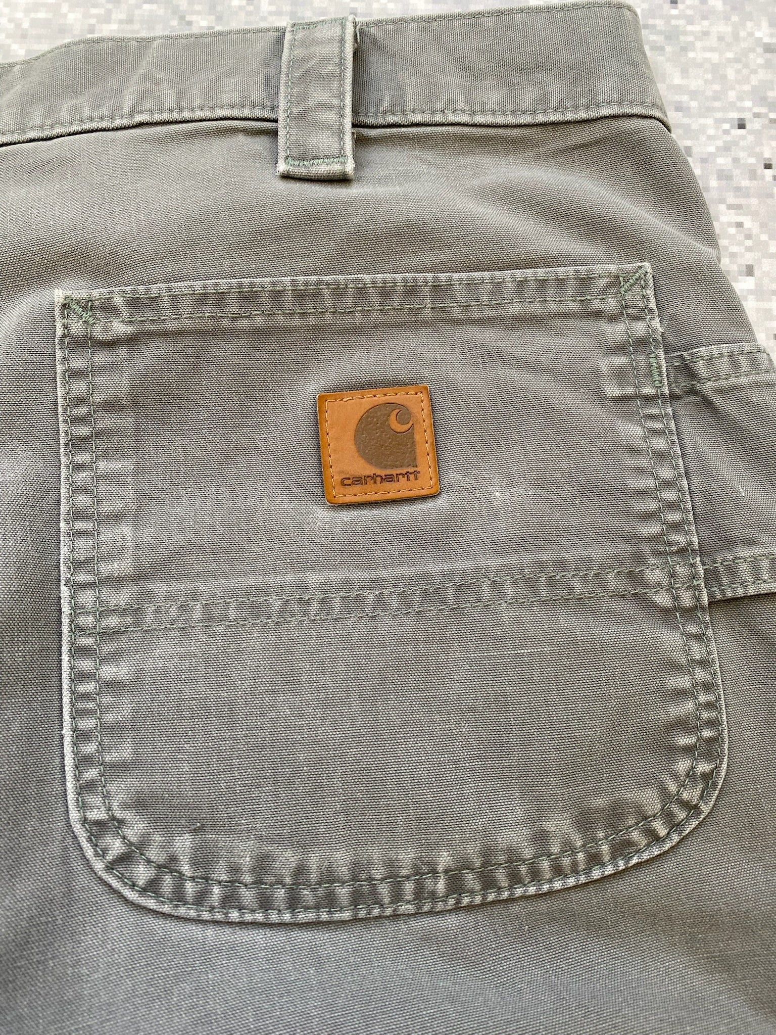 carhartt carpenter gray shorts