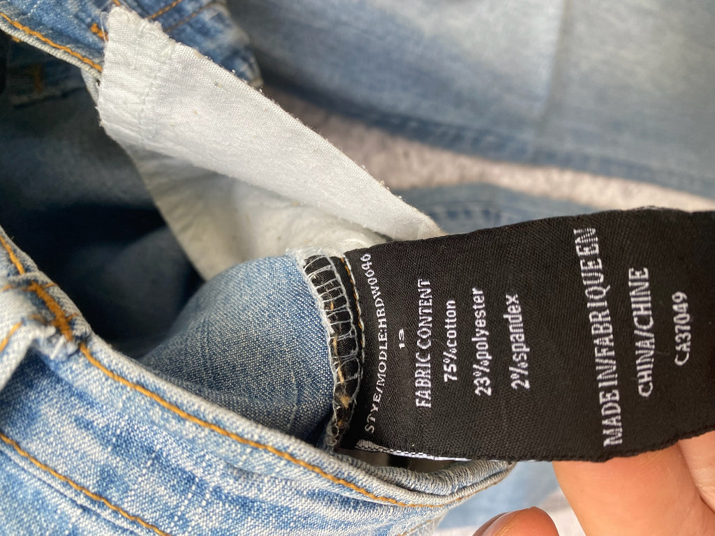 Tuscan style y2k low waisted bootcut jeans
