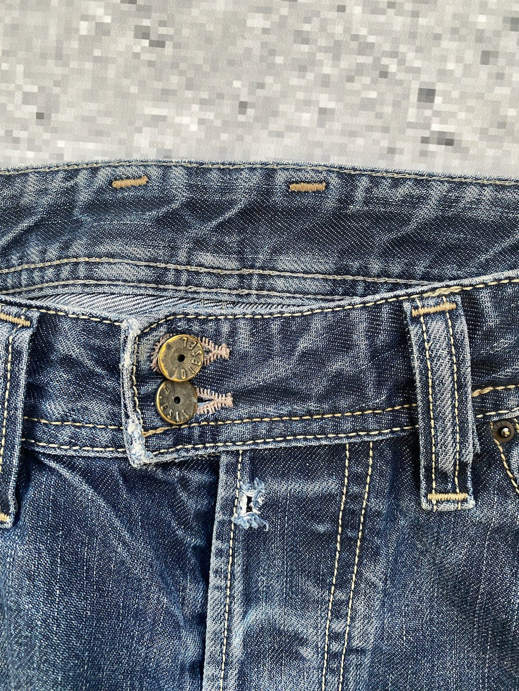Diesel "Viker-R-Box" Jeans